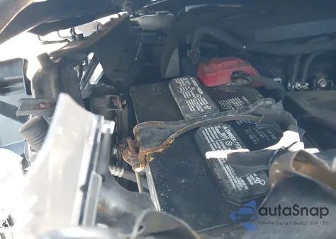 2017 Toyota Tacoma Sr5 V6 z USA, uszkodzony, nr VIN 3TMCZ5AN0HM102398